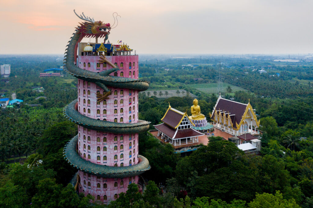 Nakhon Pathom-Wat Sam Phran