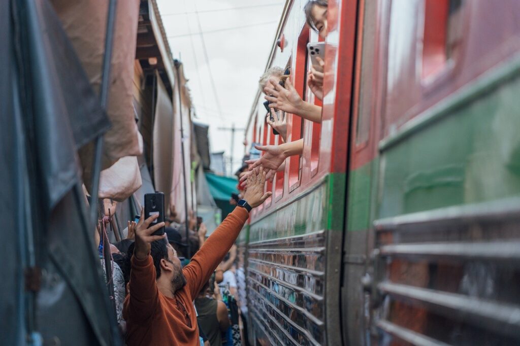 Maeklong Railway Market