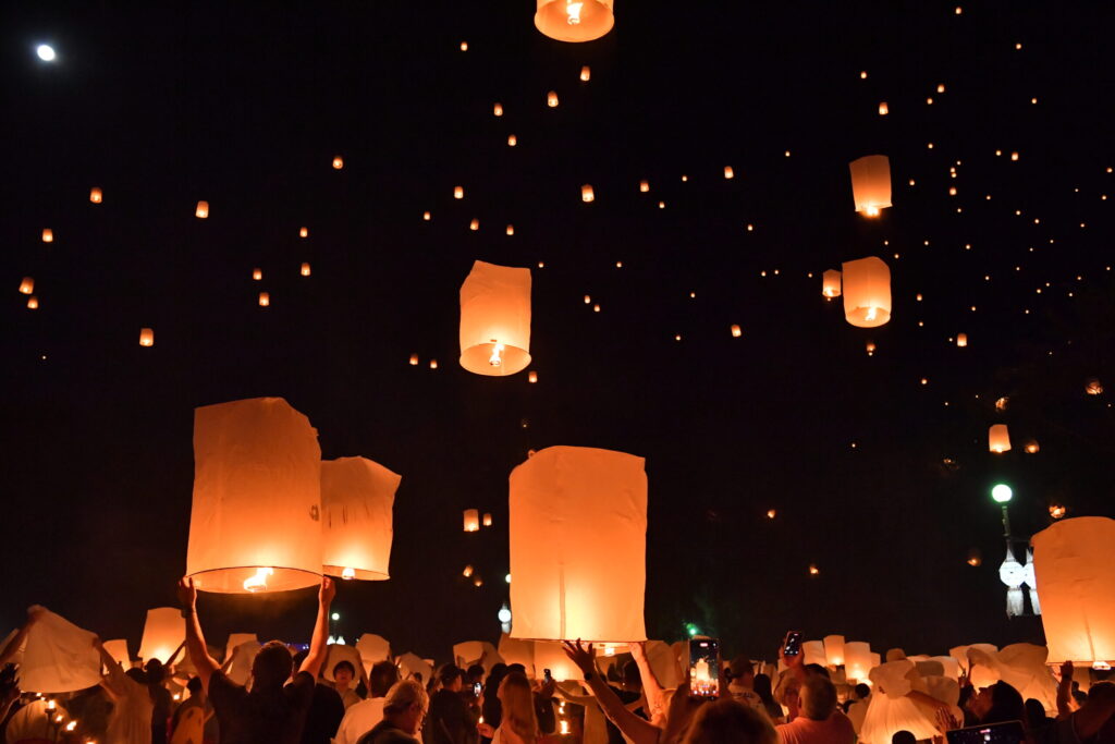 Yi Peng Lantern Festival in Chiang Mai