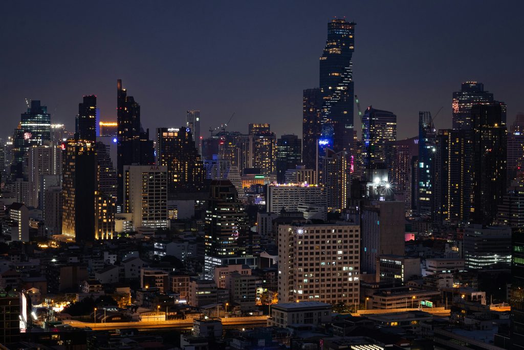 Mahanakhon Sky Beach